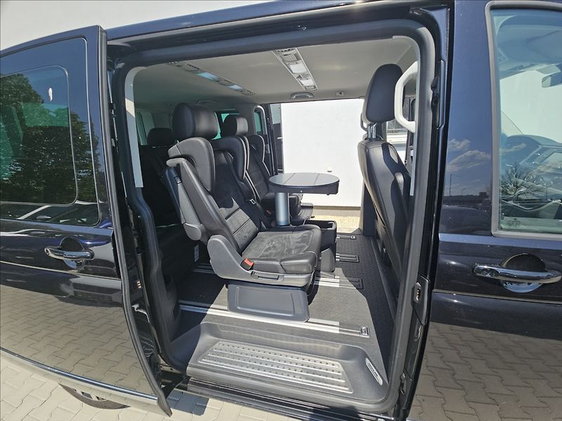 Volkswagen Multivan 2,0TDi 110KW 4X4 Highline - fotka 26 z 39