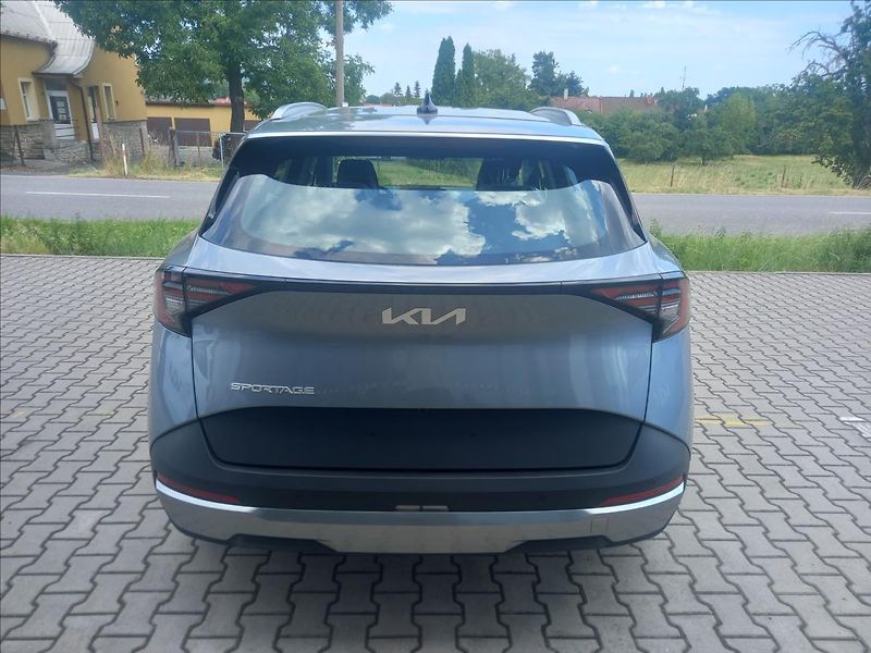 Kia Sportage 1,6 T-GDi 4x2 EXCLUSIVE - fotka 5 z 5