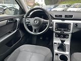 Volkswagen Passat (2011) 2,0 TDi 103 Kw TAŽNÉ - náhled 11