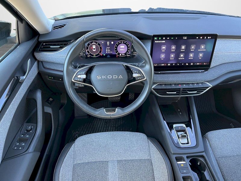 Škoda Octavia (2025) Top Selection 1.5 TSI 110kW MH - fotka 6 z 35