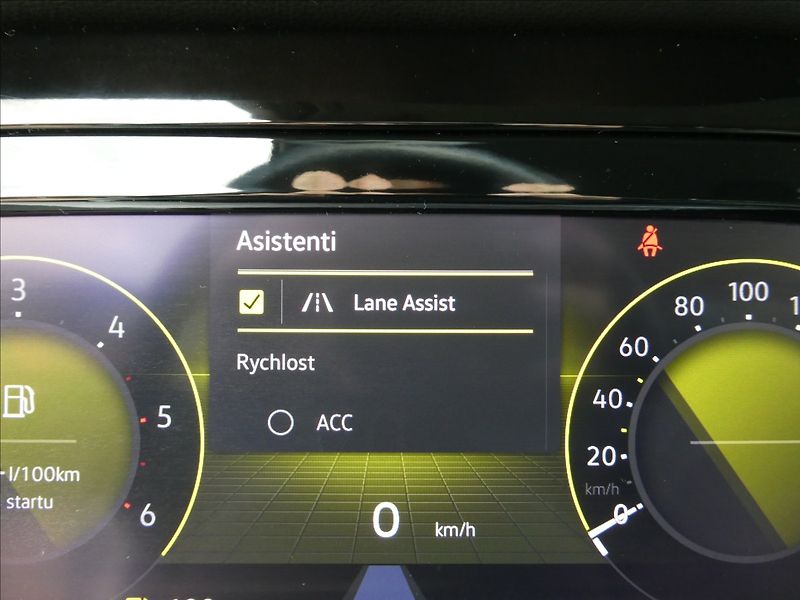 Volkswagen Golf 2,0 TDi VIII 2x kola,LED,CEBIA - fotka 32 z 49