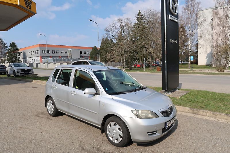 Mazda 2 (2004) 1,25i Comfort, 55 kW, ČR - fotografie inzerátu