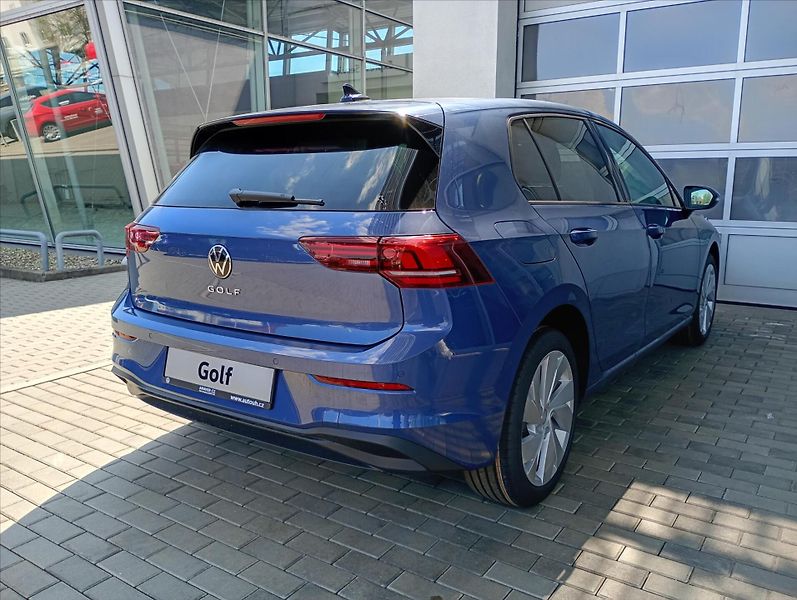 Volkswagen Golf (2025) 1,5 TSI 6G 85kW  People - fotka 5 z 8