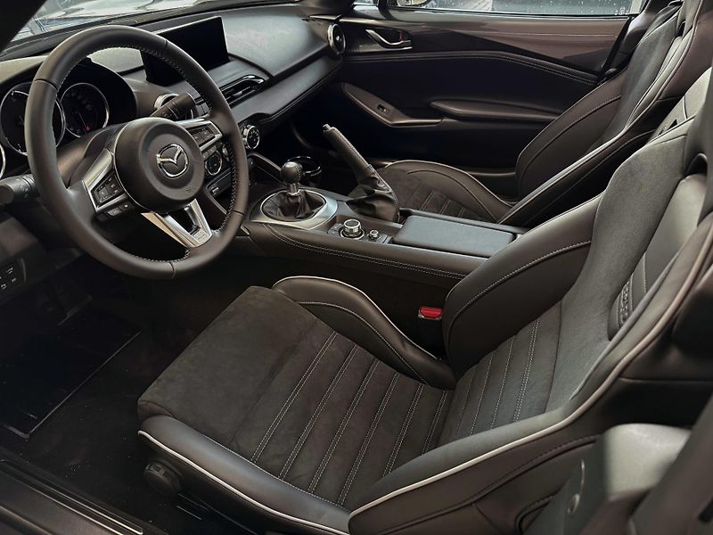 Mazda MX-5 (2026) 1.5 G132 Homura RF PEVNÁ STŘ. - fotka 6 z 21