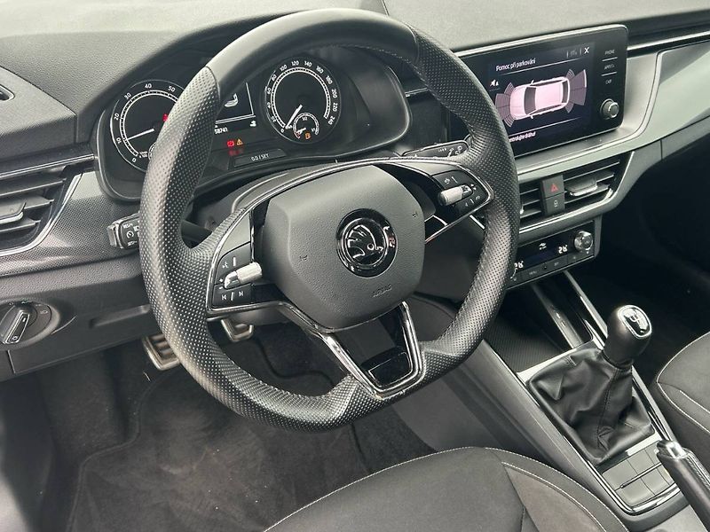 Škoda Scala (2021) 1.0 TSI Style - fotka 26 z 28