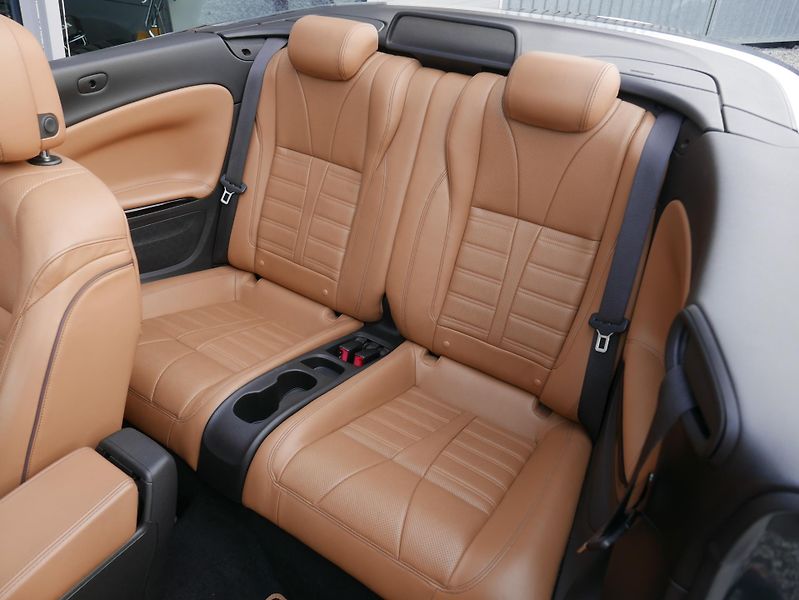 Opel Cascada 1,4 Turbo Cosmo REZERVACE - fotka 24 z 45