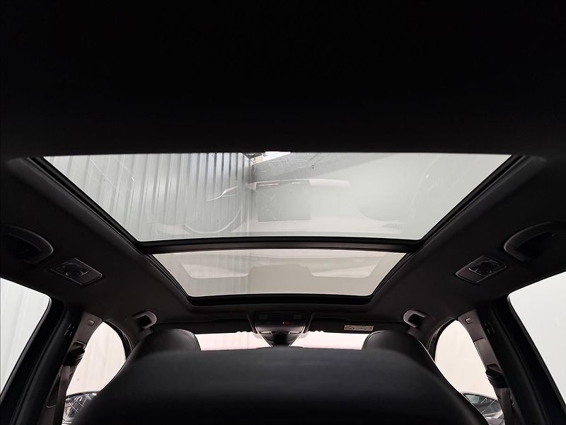Seat Tarraco FR 2.0TSI 140kW DSG PANORAMA - fotka 38 z 47