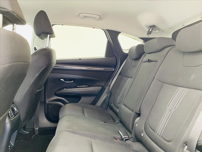 Hyundai Tucson 1,6 CRDi 4x4 DCT Style - fotka 6 z 26