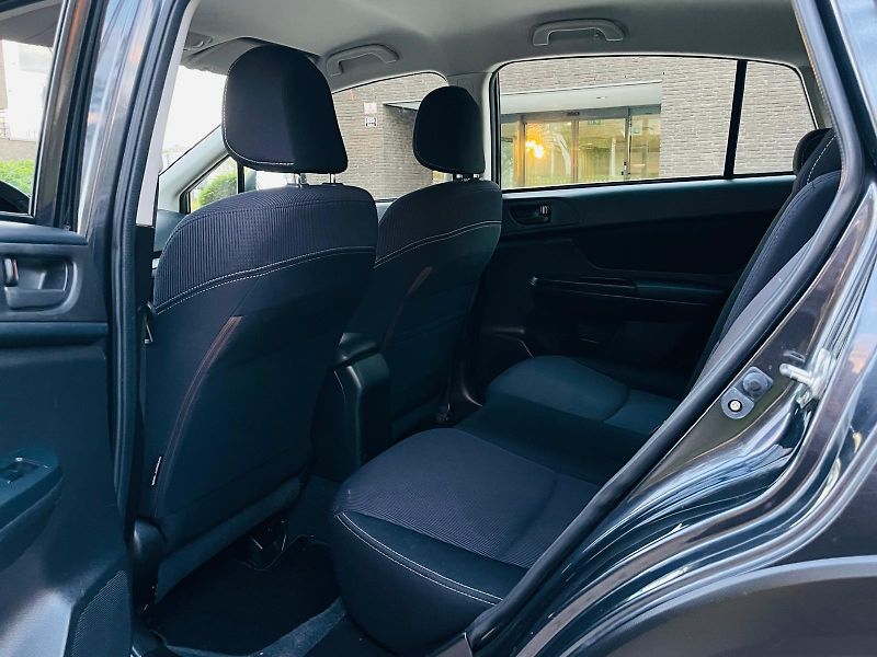 Subaru XV 2.0i 4x4 110KW MANUÁL SERVISKA - fotka 36 z 45