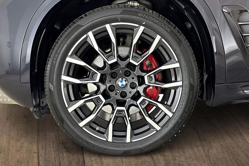 BMW X5 xDrive30d - fotka 6 z 30