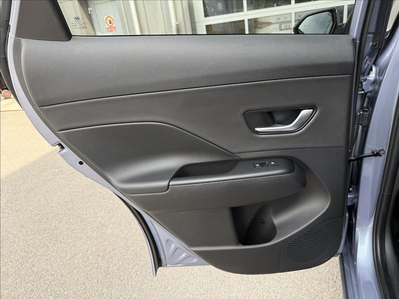 Hyundai Kona Power 65kWh  Style Premium TT - fotka 10 z 30
