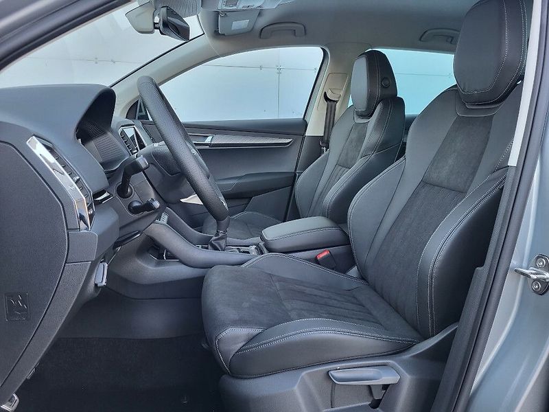 Škoda Karoq Dynamic 1,5TSI 110kW - fotka 9 z 29