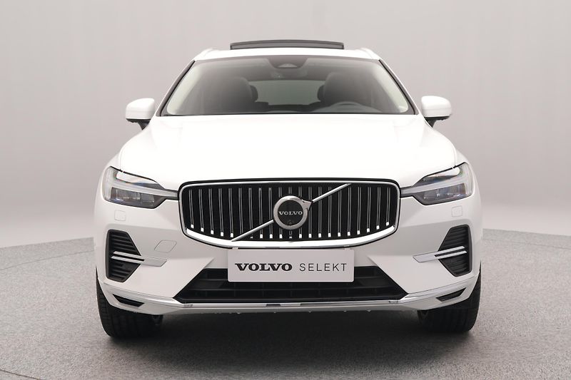 Volvo XC60 T8 AWD BRIGHT PLUS REZERVACE - fotka 16 z 48