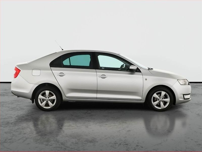 Škoda Rapid (2013) 1.2 TSI, ČR,1.maj - fotka 6 z 12