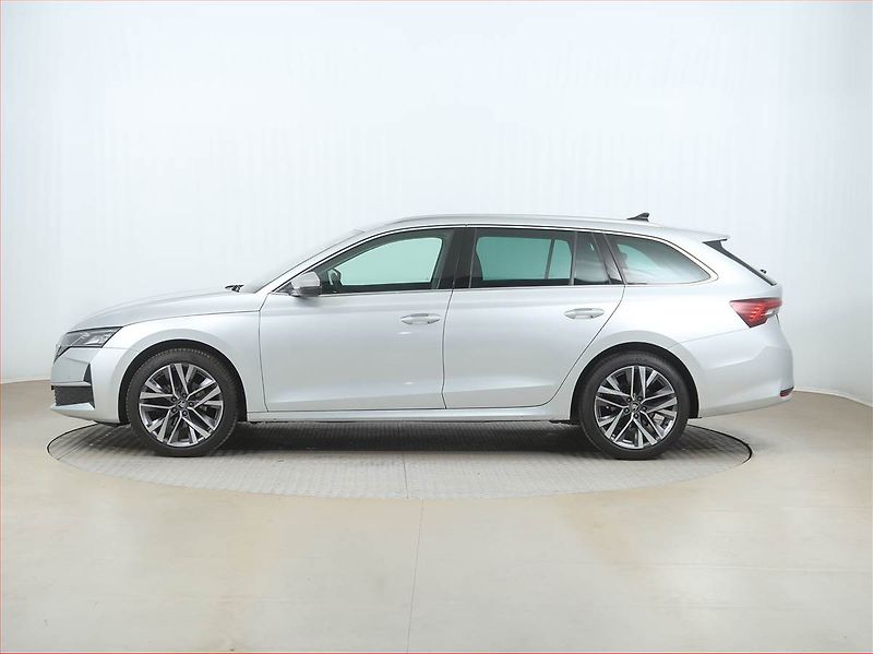 Škoda Octavia (2025) 2.0 TDI, Top Selection - fotka 3 z 22