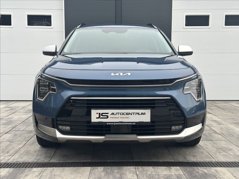 Kia Niro 1,6 GDI PHEV 184PS  Spirit A/T - fotka 4 z 54