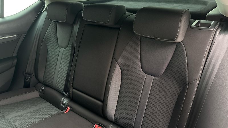 Škoda Octavia 2.0 TDI DSG Style - fotka 16 z 28