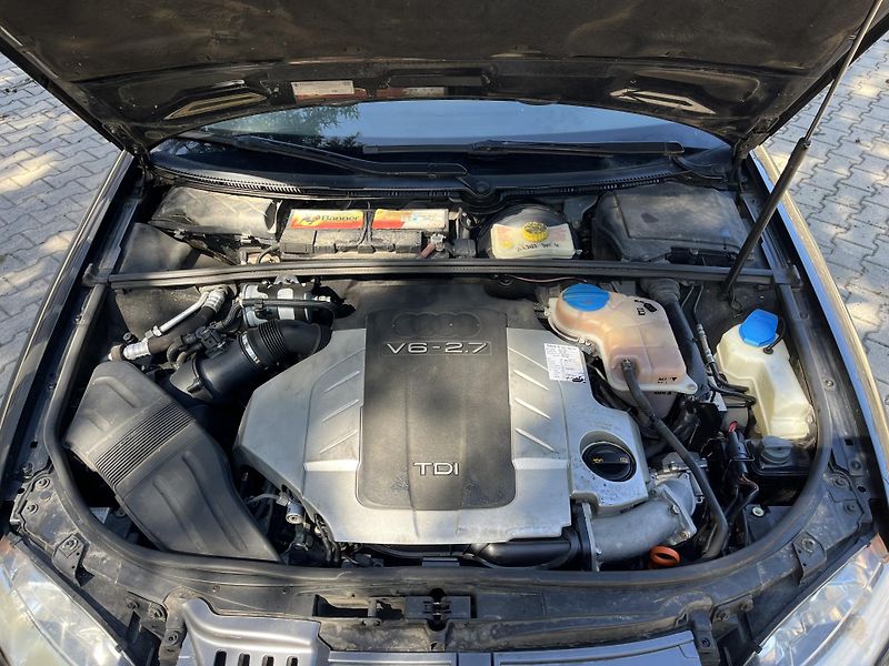 Audi A4 2,7 TDI V6 /132 kW /  - fotka 30 z 31