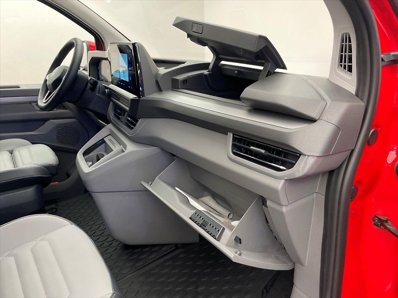 Volkswagen Caravelle (2026) Nový T7 Style 2,0 TDI 4MOT 8AU - fotka 26 z 37