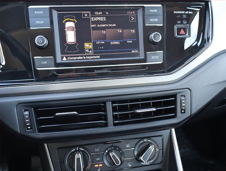 Volkswagen Polo (2017) 1.0 TSI, Tempomat - fotka 12 z 15