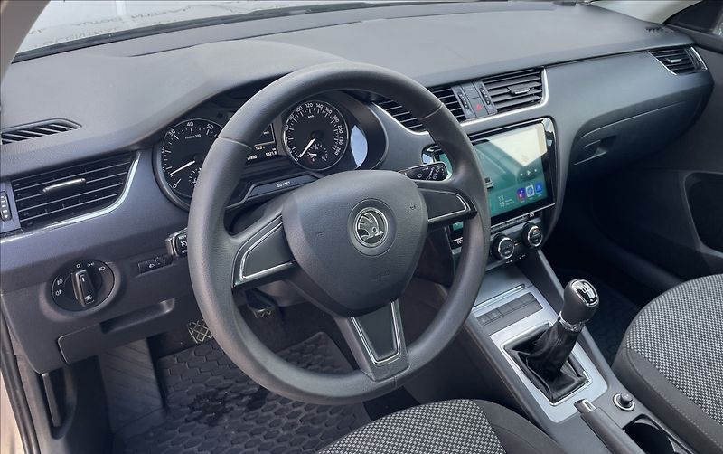 Škoda Octavia 1,2 TSI 81kw 111t.km 1.majitel - fotka 12 z 22