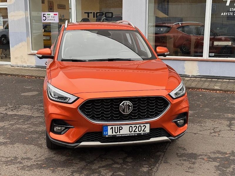 MG ZS (2023) 1,0 TGI (111k) 6AT Exclusive - fotka 3 z 42