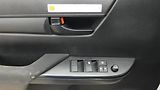 Toyota Hilux 2.4 D-4D Double Cab 4x4 Live - náhled 9