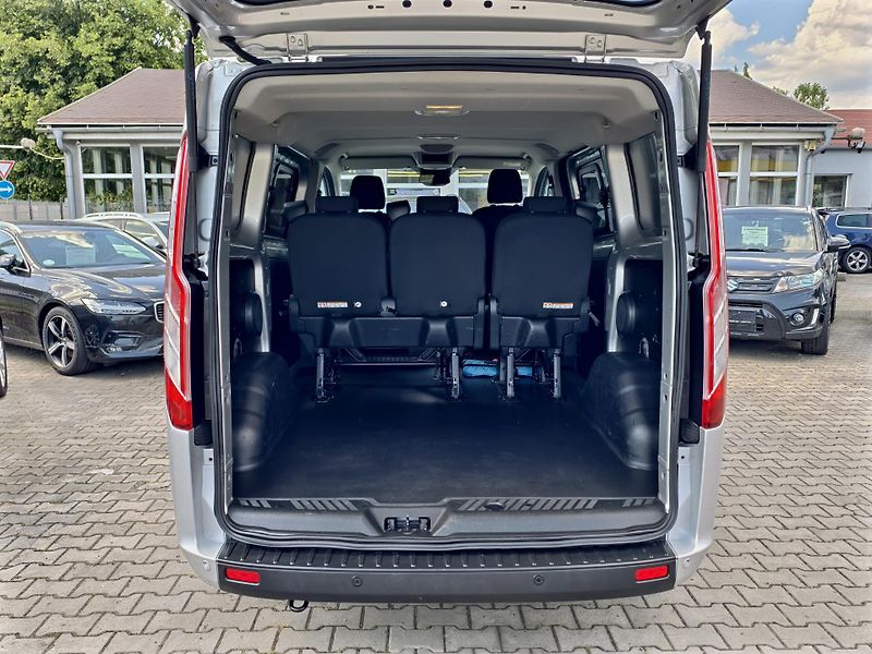 Ford Transit Custom 2.0EcoBlue 96kW A/T ACC ČR DPH - fotka 11 z 23