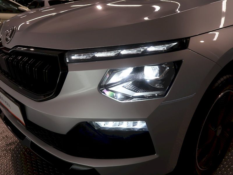Škoda Kamiq (2025) MONTE CARLO 1.0TSI 85KW PANORA - fotka 10 z 38