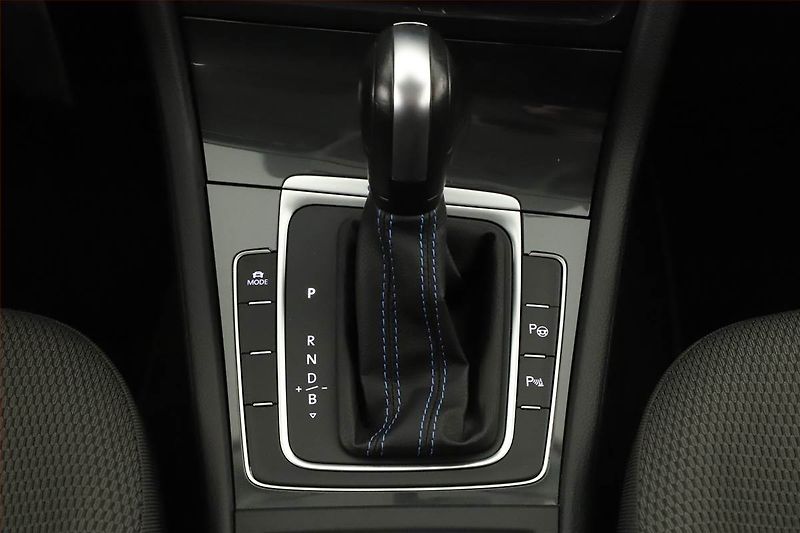 Renault Grand Scénic (2013) 1.6 dCi, Navi, Tempomat - fotka 14 z 19