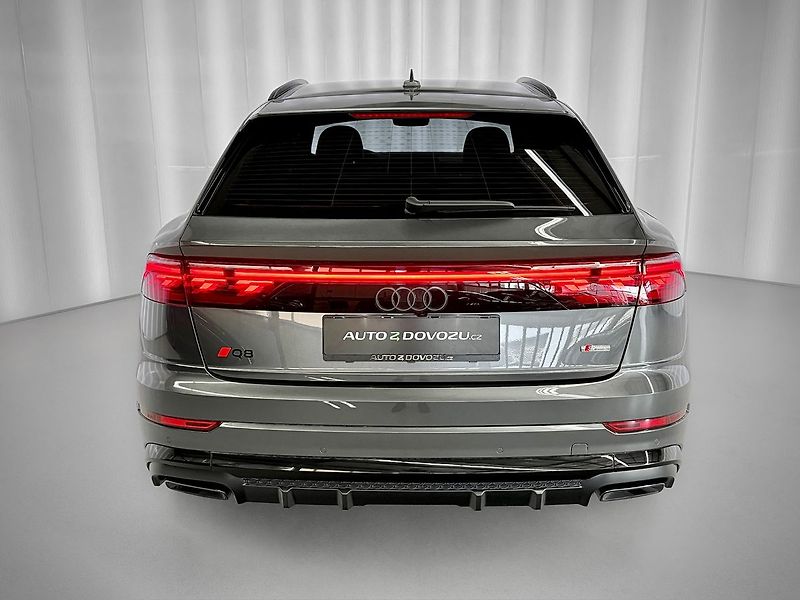 Audi Q8 50 TDI QUATTRO S-LINE, WEBASTO - fotka 5 z 33