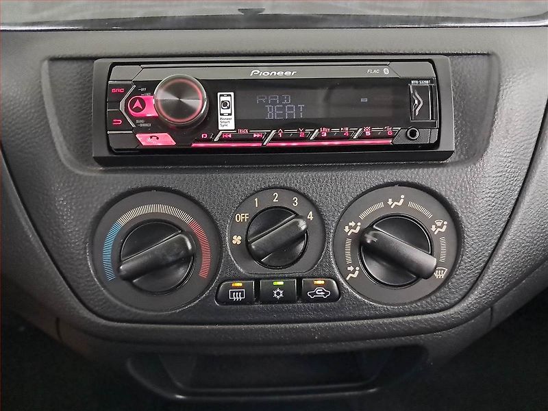 Mitsubishi Lancer (2005) 1.6, nová STK, Tažné - fotka 15 z 16