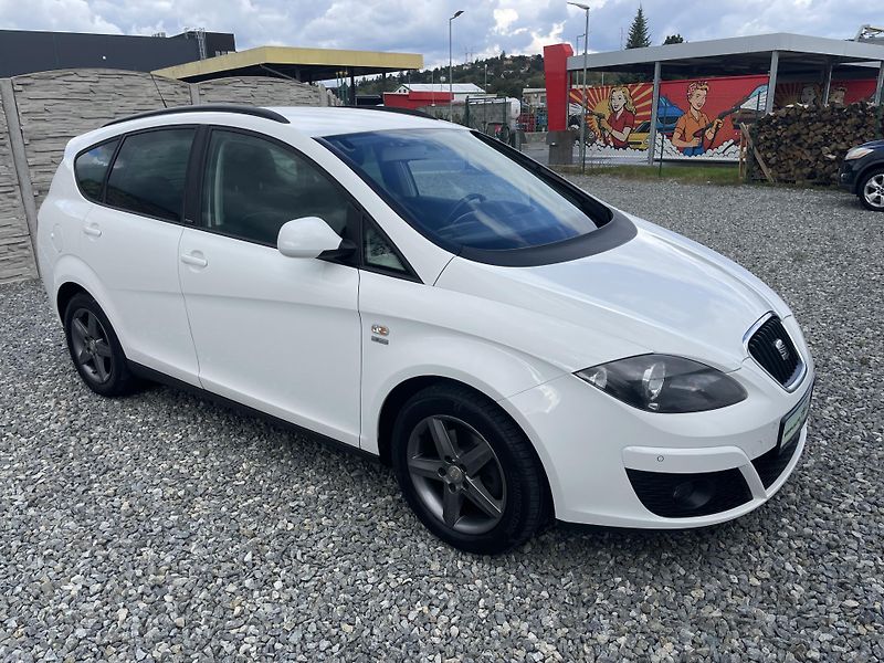 Seat Altea 1.6TDi 105PS XXL ECOMOTIVE TOP - fotka 9 z 189