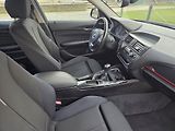 BMW Řada 1 (2011) 118i 125 kW, sport, xenon - náhled 12