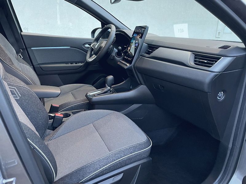 Renault Captur (2025) TECHNO 1,3TCe 160k EDC - fotka 7 z 25