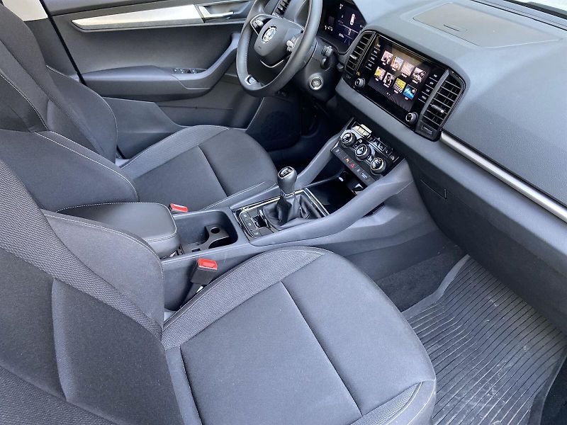 Škoda Karoq (2024) 1.5 TSI Selection - fotka 10 z 34