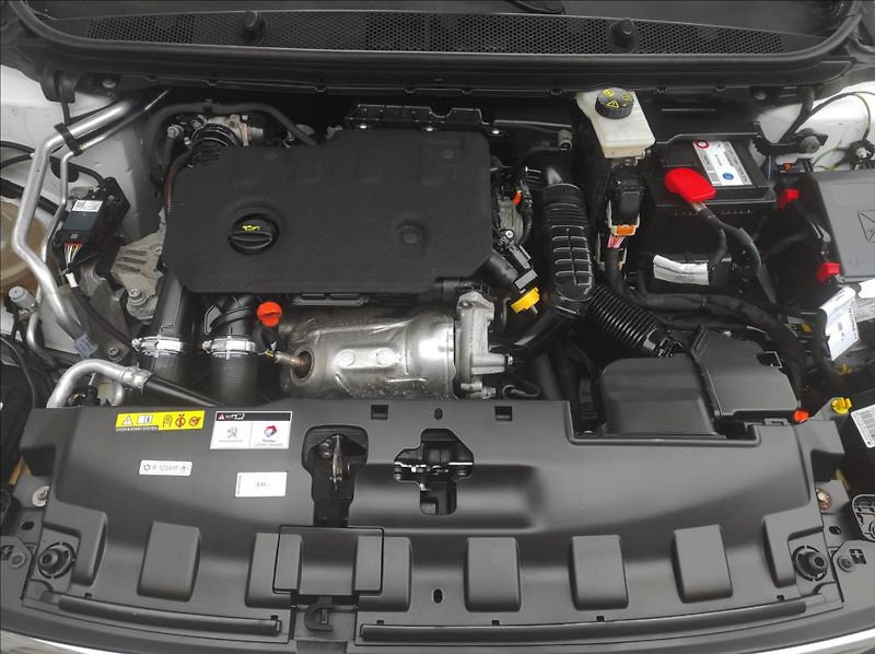 Peugeot 308 1,5 BlueHDi ACTIVE,ČR,Tažné - fotka 31 z 37