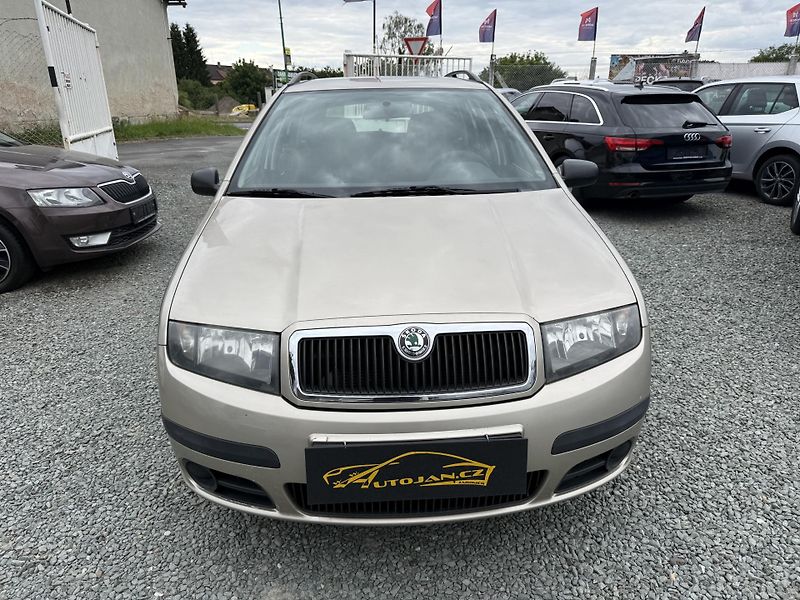 Škoda Fabia 1.2 12V KLIMA - fotka 2 z 13