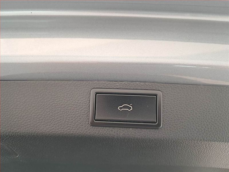 Škoda Karoq (2020) 1.5 TSI - fotka 20 z 20