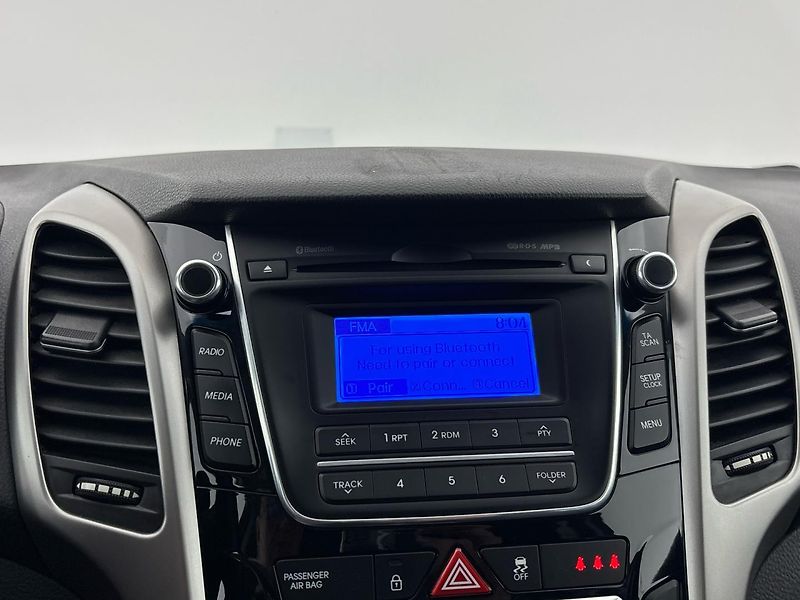 Hyundai i30 Trikolor - fotka 24 z 25