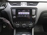 Škoda Octavia (2013) RS 2.0 TDI, Serv.kniha, Xenony - náhled 12