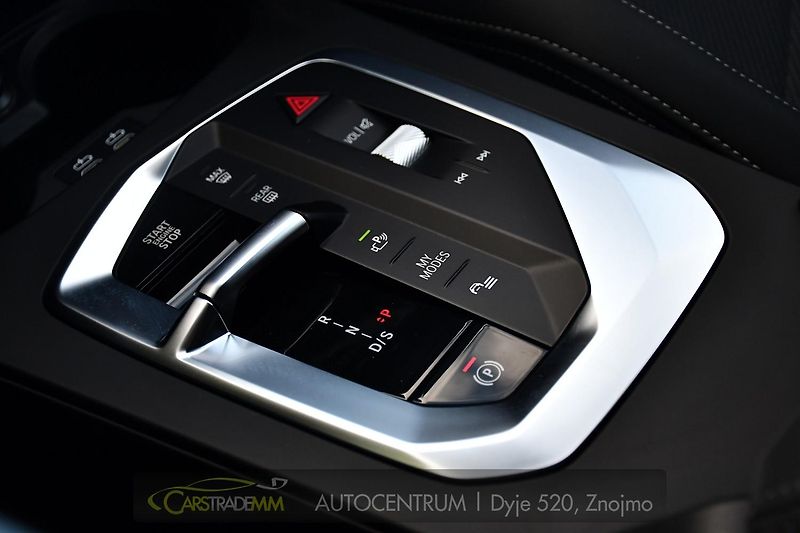 BMW Řada 1 118d M-SPORT 1M ČR - fotka 32 z 54