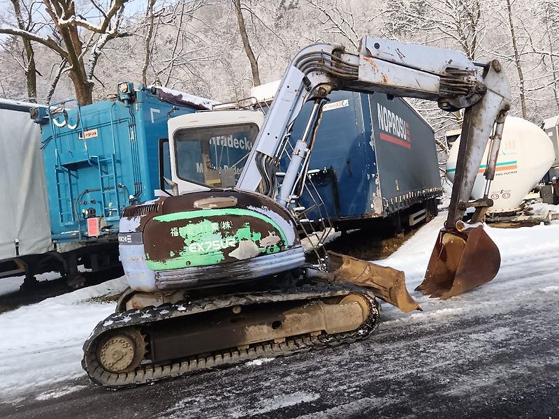 Hitachi (2001) EX75UR - fotka 3 z 19