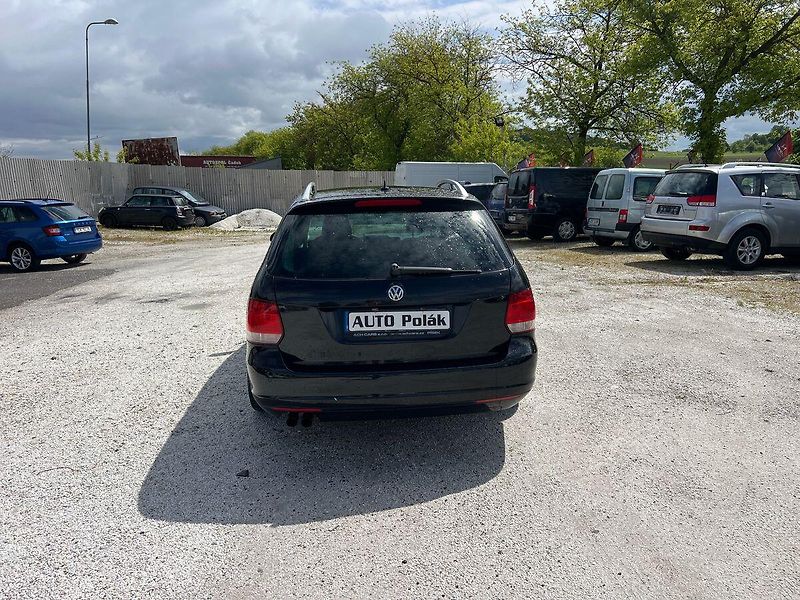 Volkswagen Golf 1,4 16V - fotka 11 z 14