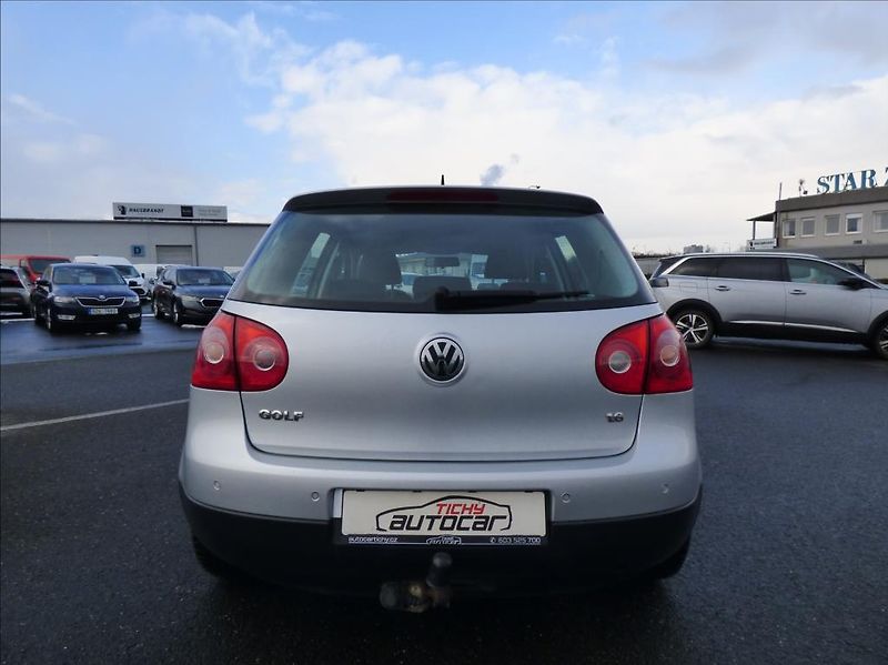 Volkswagen Golf 1,6 Digi Klima,Webasto  Tour - fotka 6 z 42