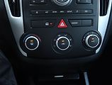 Kia Ceed (2010) 1.4 CVVT, nová STK - náhled 16