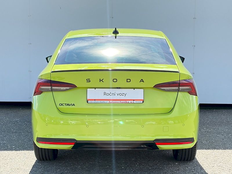 Škoda Octavia (2025) 1.5 TSI / 110kW / SPORTLINE - fotka 11 z 35