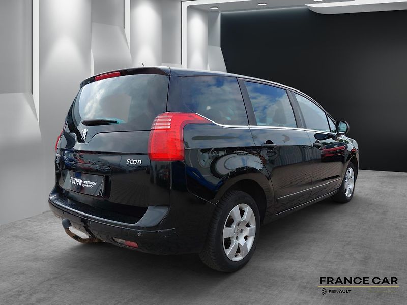 Peugeot 5008 (2014) 1.6HDi Active  - fotka 5 z 24