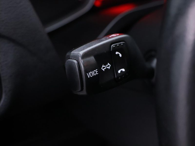 Ford S-MAX 2,0 TDCI 103kW Aut.klima - fotka 16 z 27