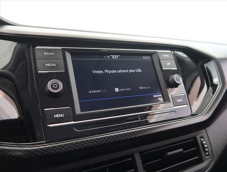 Volkswagen T-Cross (2021) Life 1.0 TSI, Serv.kniha - fotka 19 z 19